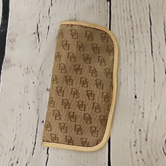 Dooney & Bourke Accessories - Dooney & Bourke Tan Canvas Eyeglass Case